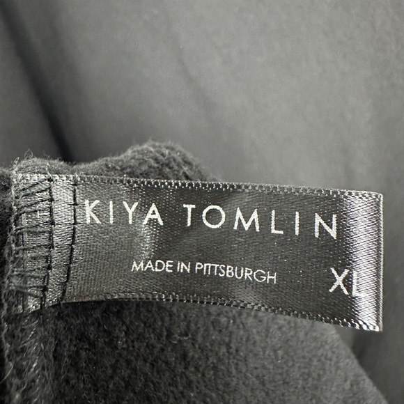 KIYA TOMLIN TWISTED SWEATSHIRT FLEECE - Picture 5 of 5